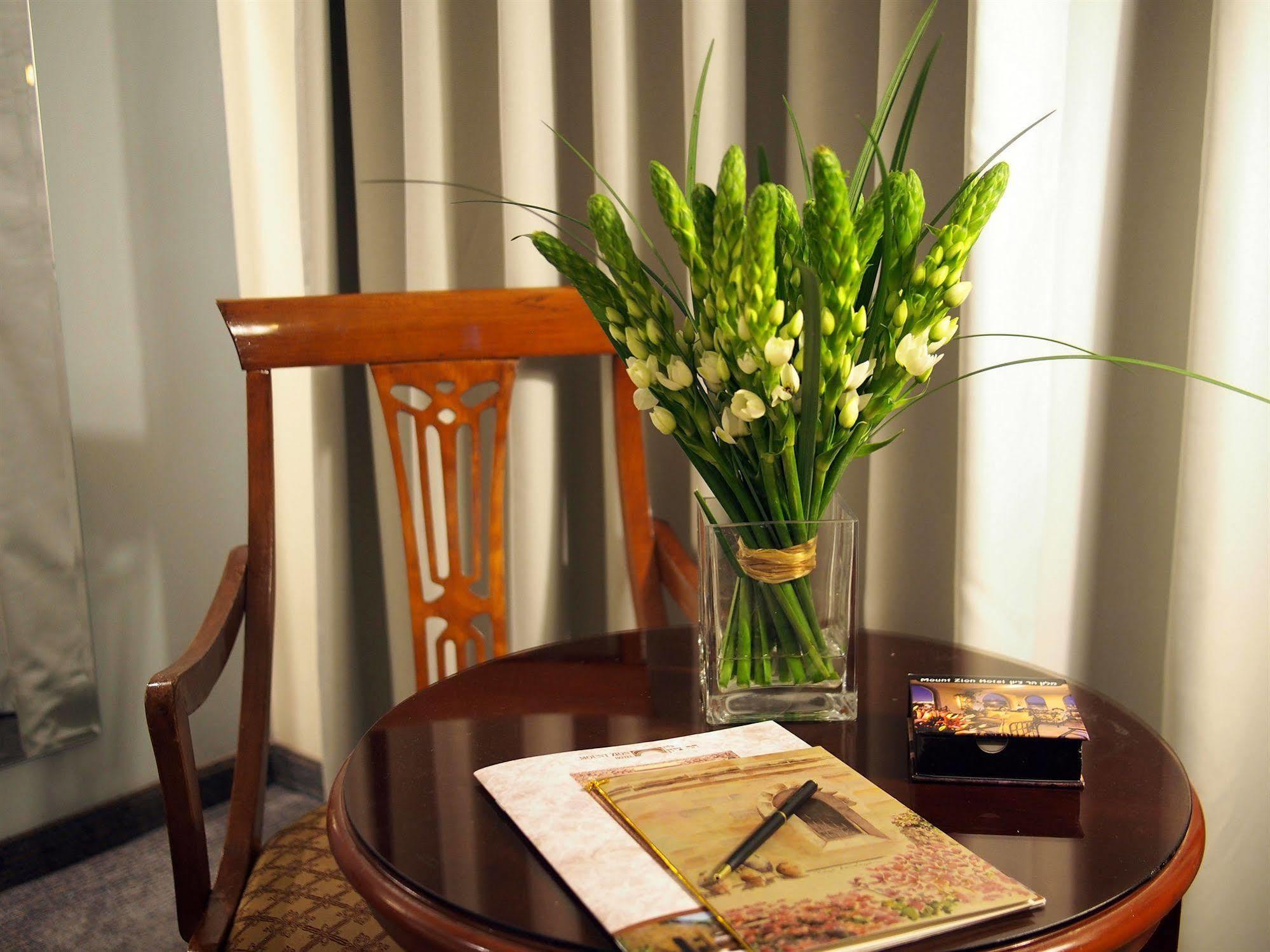 Mount Zion Boutique Hotel Yerusalem Bagian luar foto